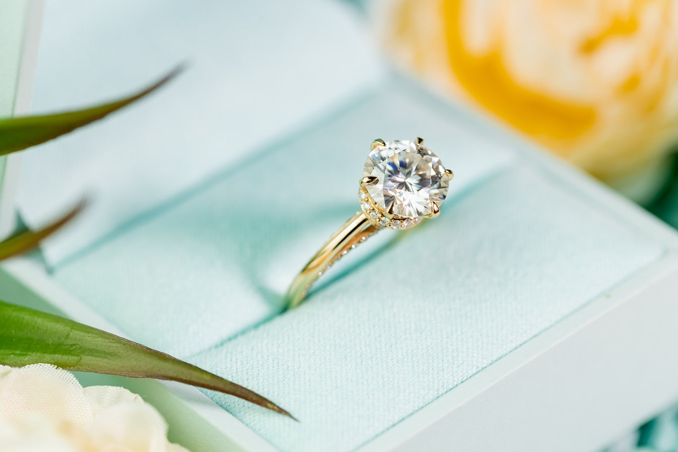 Why You Should Choose Moissanite for Your Engagement Ring! – FIRE ...