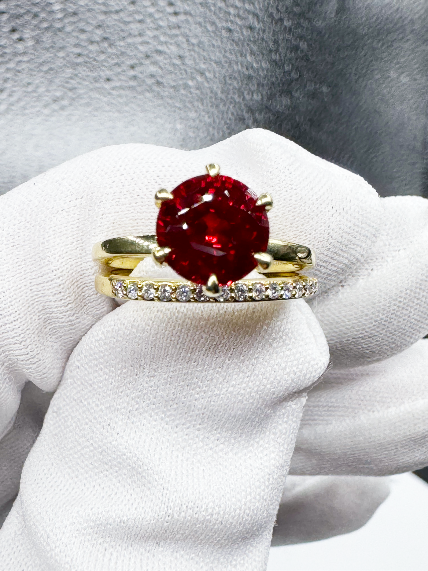 Julianne 8mm Round Lab-Grown Ruby Solitaire 6 Prong 18K Yellow Gold Ring & Band Set