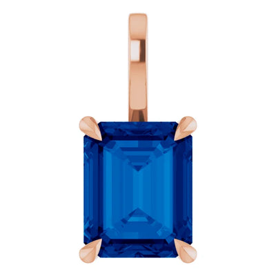 Emerald Center 4 Claw Prongs Pendant and Necklace