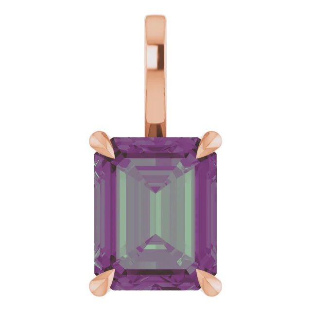 Emerald Center 4 Claw Prongs Pendant and Necklace