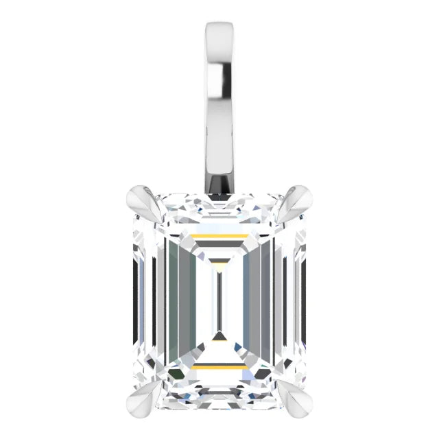 Emerald Center 4 Claw Prongs Pendant and Necklace