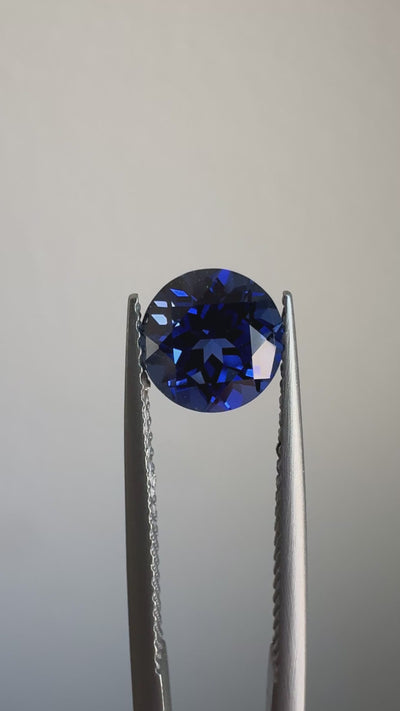 Round FAB Lab-Grown Blue Sapphire Gems
