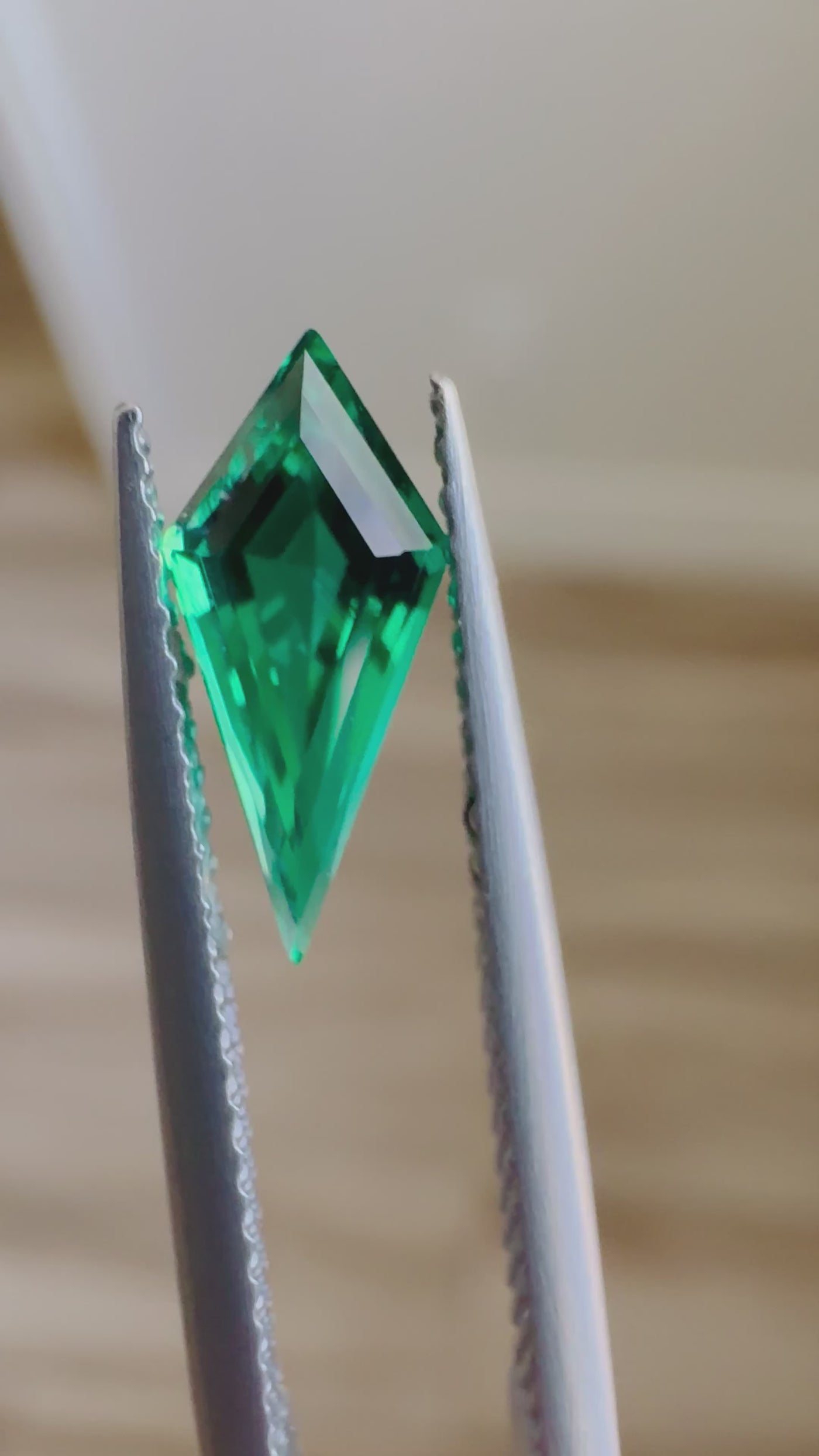 Kite FAB Lab-Grown Emerald Gems