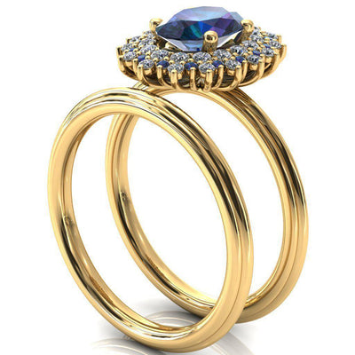 Eridanus Oval Alexandrite Cluster Diamond and Alexandrite Halo Wedding Ring ver.1-Custom-Made Jewelry-Fire & Brilliance ®