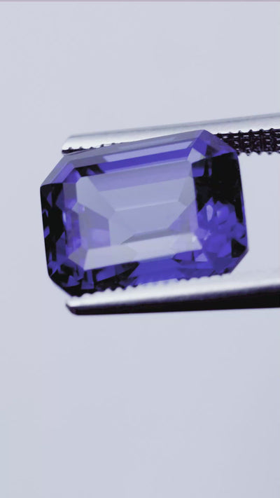 Emerald FAB Lab-Grown Blue Sapphire Gems